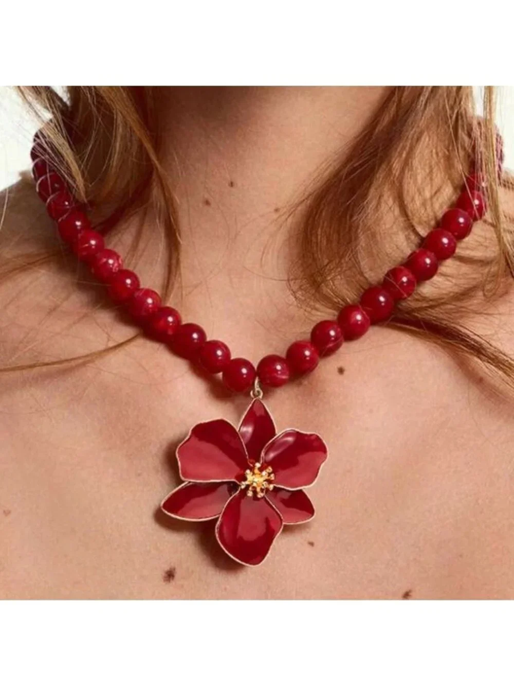 New! Zara Red Flower Beaded Necklace (3042) NWOT